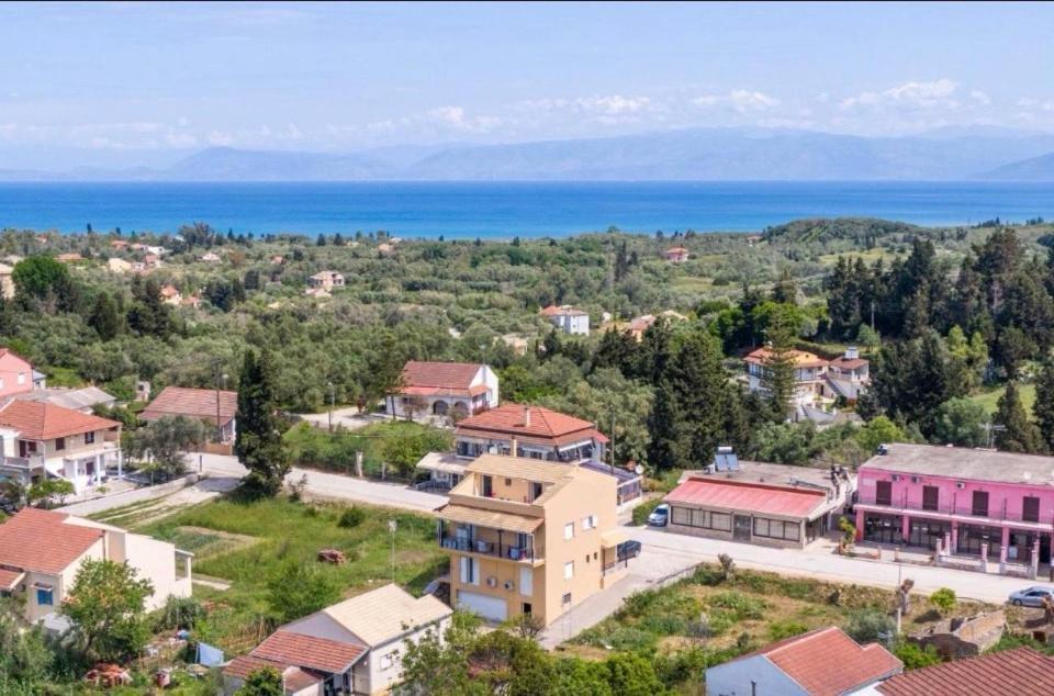 La Soffitta Di Bampina Apartment Perivólion Екстериор снимка